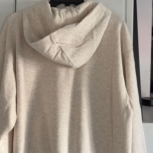 Skims Cotton Fleece Classic Zip Up Hoodie in Oatmeal Heather Size Large - Picture 9 of 10